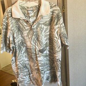 FINAL MARKDOWN Breakwater Green Leaf Print Men's polo Shirt medium